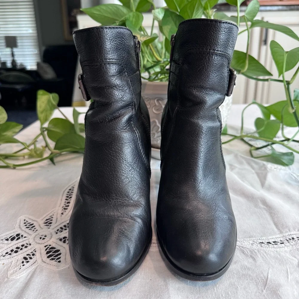 Frye Parker D  Black Leather stacked heel Boots size 8M - Picture 4 of 9